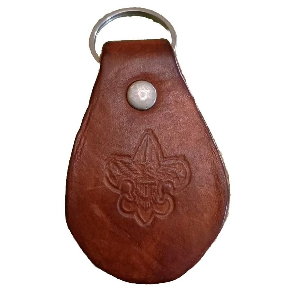 Vintage Boyscouts Leather Keychain Ring Etched Tooled Brown Key Fob Accessory